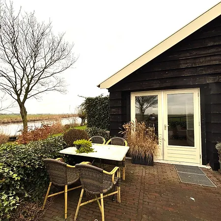 Gastenhuisje De Donk Tatil Evi