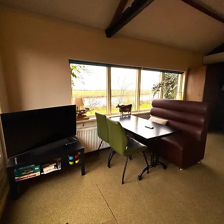 Gastenhuisje De Donk Tatil Evi Brandwijk